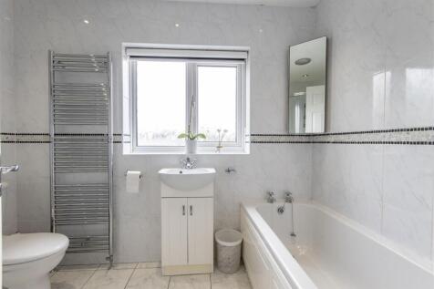 En Suite Bathroom