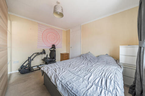 1372601-11-68fb42...