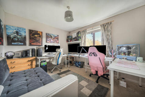 1372601-15-68fb44...