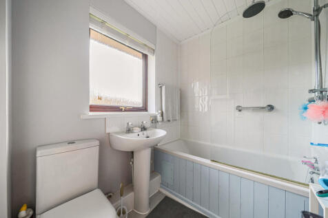 1372601-16-68fb44...