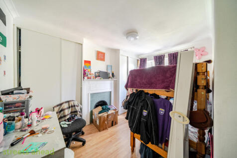 3edba857-95fe-48c...