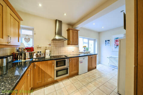 80fa71ed-8a24-4b4...