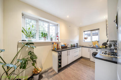 13c81547-8a0f-48a...