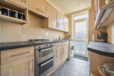 acb14fc7-5cc3-436...