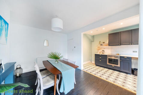 9157e9bd-08db-41a...