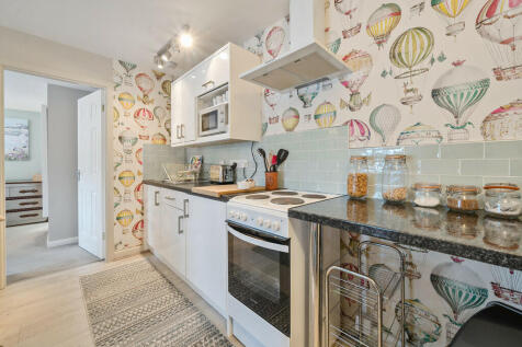 Kitchen/Sitting R...