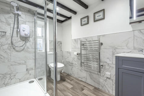 En Suite Shower R...