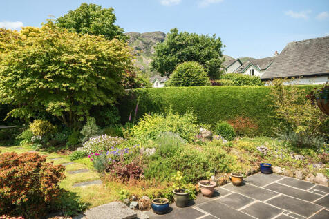 Beautiful Garden ...