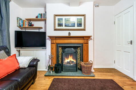 Open Fire in Sitt...