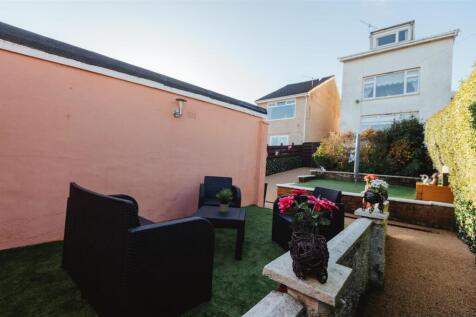 16DenholmTerrace-62.jpg