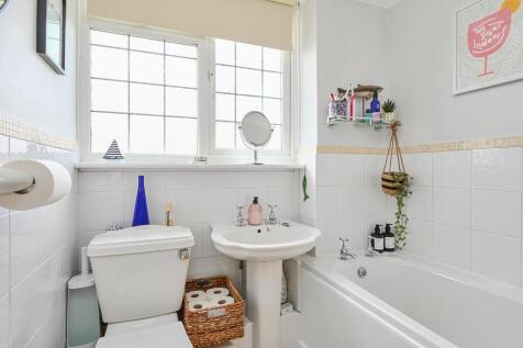 First Floor Bathroom