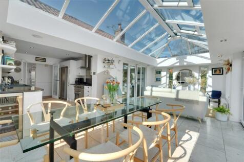 Living Dining