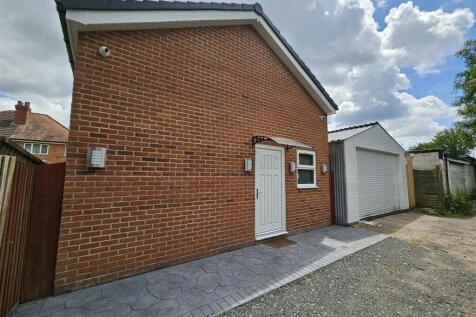 Purpose Built Detached Two Storey Annex