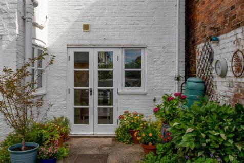 The White House WEB PH-21.jpg