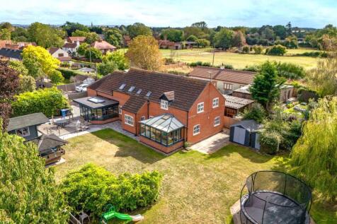 Tinkers Lodge-10.jpg