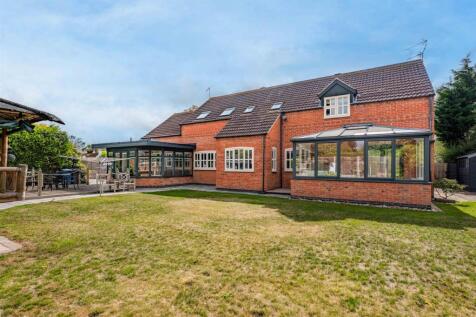 Tinkers Lodge-06.jpg