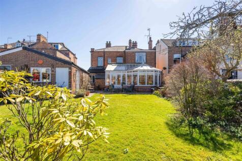 Northcote House, 45, Bingham Road Radcliffe-On-Tre