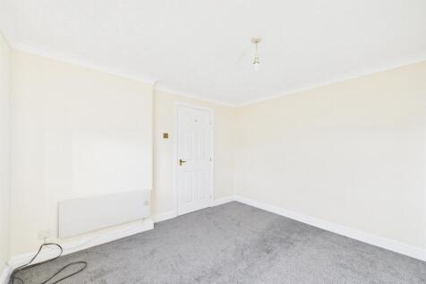 CAM03604G0-PR0183-STILL005.jpg