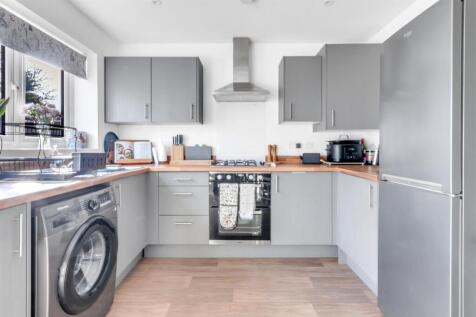 Kitchen 4.jpg