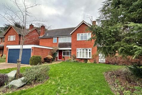 10 Dovecote Front26.jpg