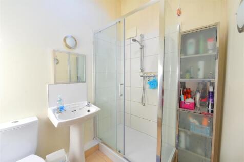 Ground Floor Bathroom