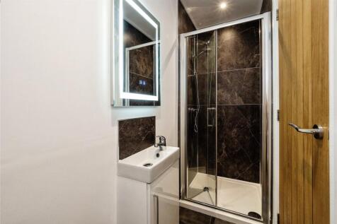 En-Suite Shower