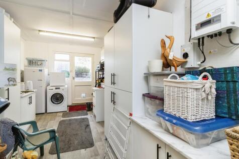 Utility/Garage