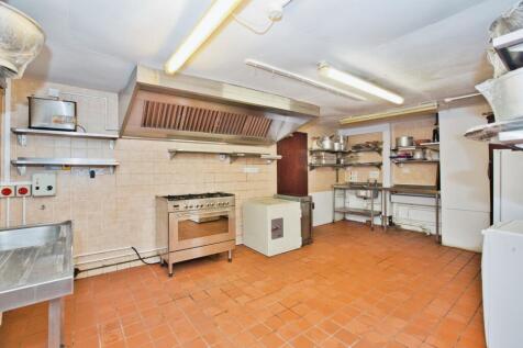 Kitchen - Pub