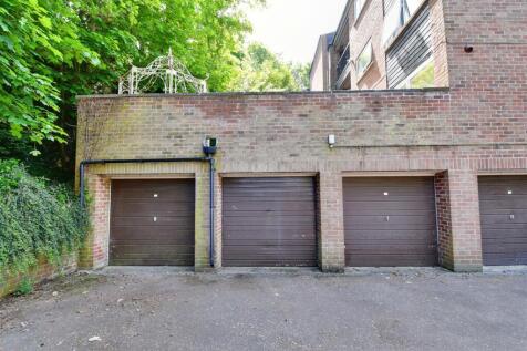 Garage.jpg