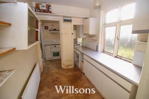 kitchen a.jpg