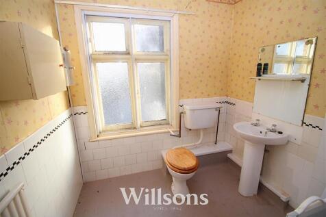shower room b.jpg