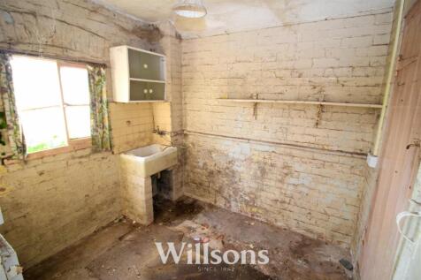 washroom.jpg