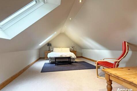 129b62ac-ffe3-4633-9f3d-da6b345f7171 text.jpg