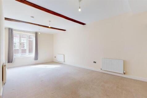 High Street 14-15 Apartment 3 Living Dining Room.j