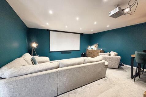 Cinema Room/Converted Garage