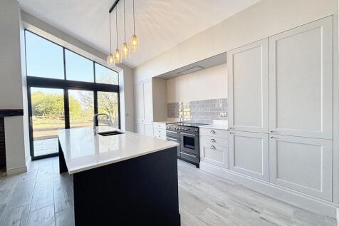 Kitchen/Diner/Family Room