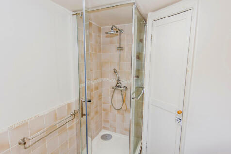Ensuite Two