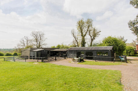 Stables and Outbu...