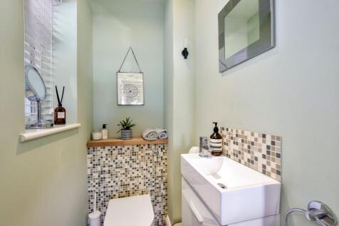 Ground Floor Cloakroom