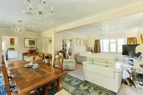 Living / Dining Room