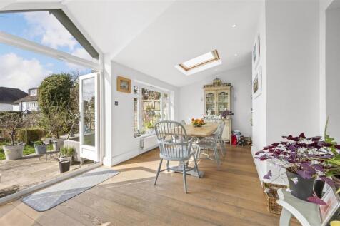 7 Lindisfarne Road,11.jpg