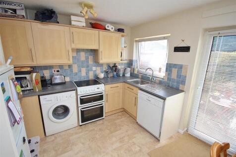 9a Townsend Road, Needingworth, kitchen.JPG
