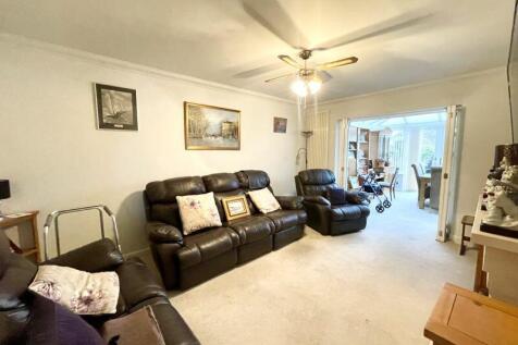 Pardoe Close