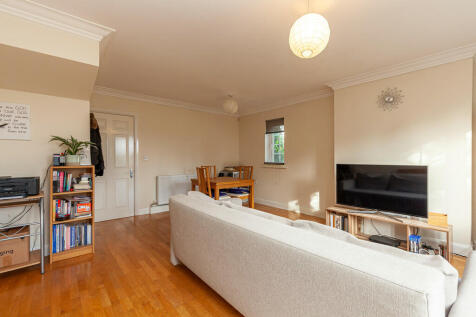 Living Area- Angl...