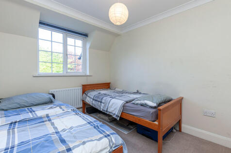 Bedroom 2- Angle ...