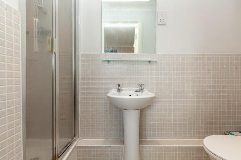 En-Suite Shower R...