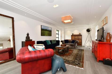 Sitting Area