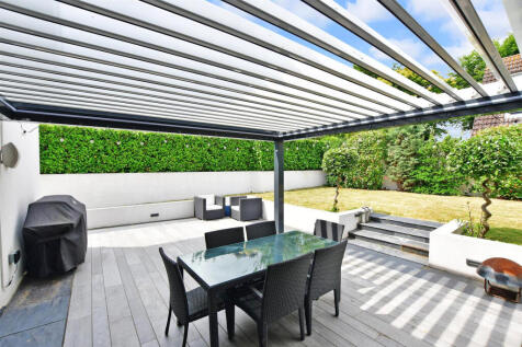 Patio/Decking