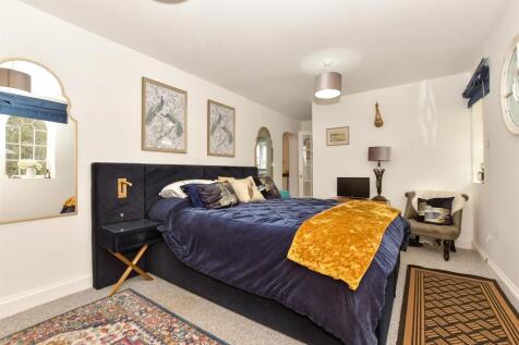 Cottage - Bedroom