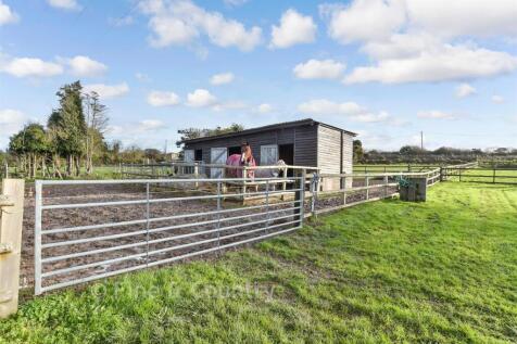 Workshop/Outbuildings